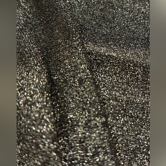 NWOT BB DAKOTA by STEVE MADDEN 2 Piece Metallic Blouse & Rouched Skirt,Rose Gold - Picture 9 of 11